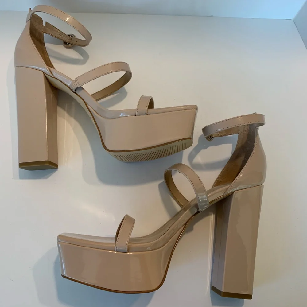 Marc Fisher Frita Platform Heels Nude Ankle Strap Size 10 Square Toe
